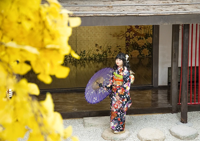 名古屋のフォトスタジオで撮影するハーフ成人式の前撮り写真